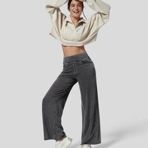 Halara Flex High Waisted Wide-Leg Stretchy Jeans - S